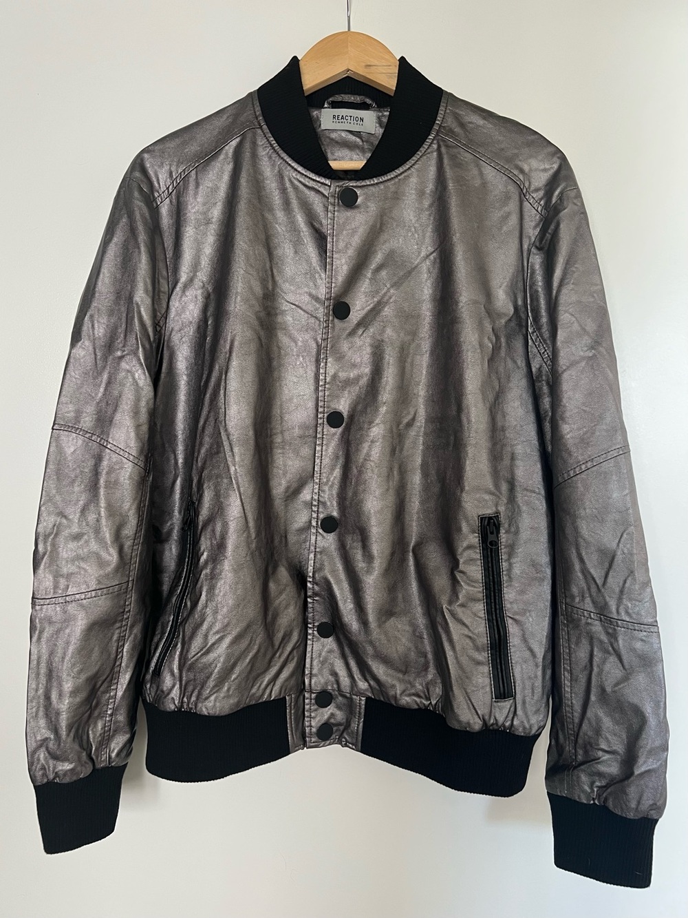 NWT Kenneth Cole Reaction Mens Metallic Bomber Jacket in gunmetal silver. US M